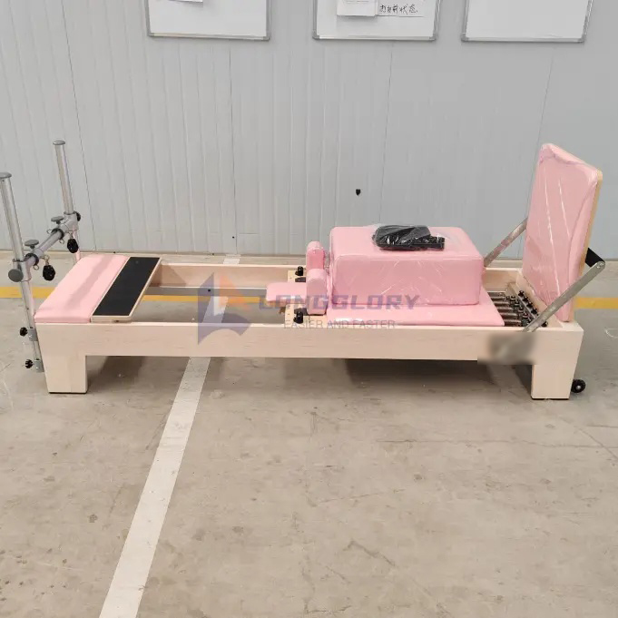 โยคะเมเปิลวู้ดพิลาทิสรีฟอร์มเมอร์